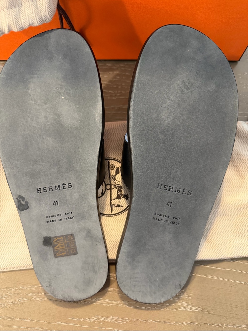 Hermes Izmir Sandals - Picture 5 of 7